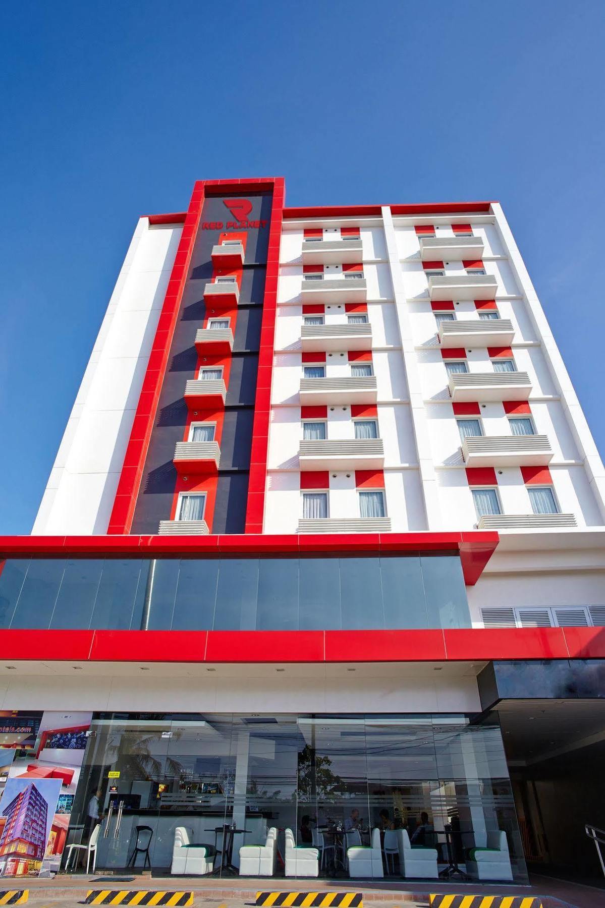 Red Planet Davao Hotell Eksteriør bilde