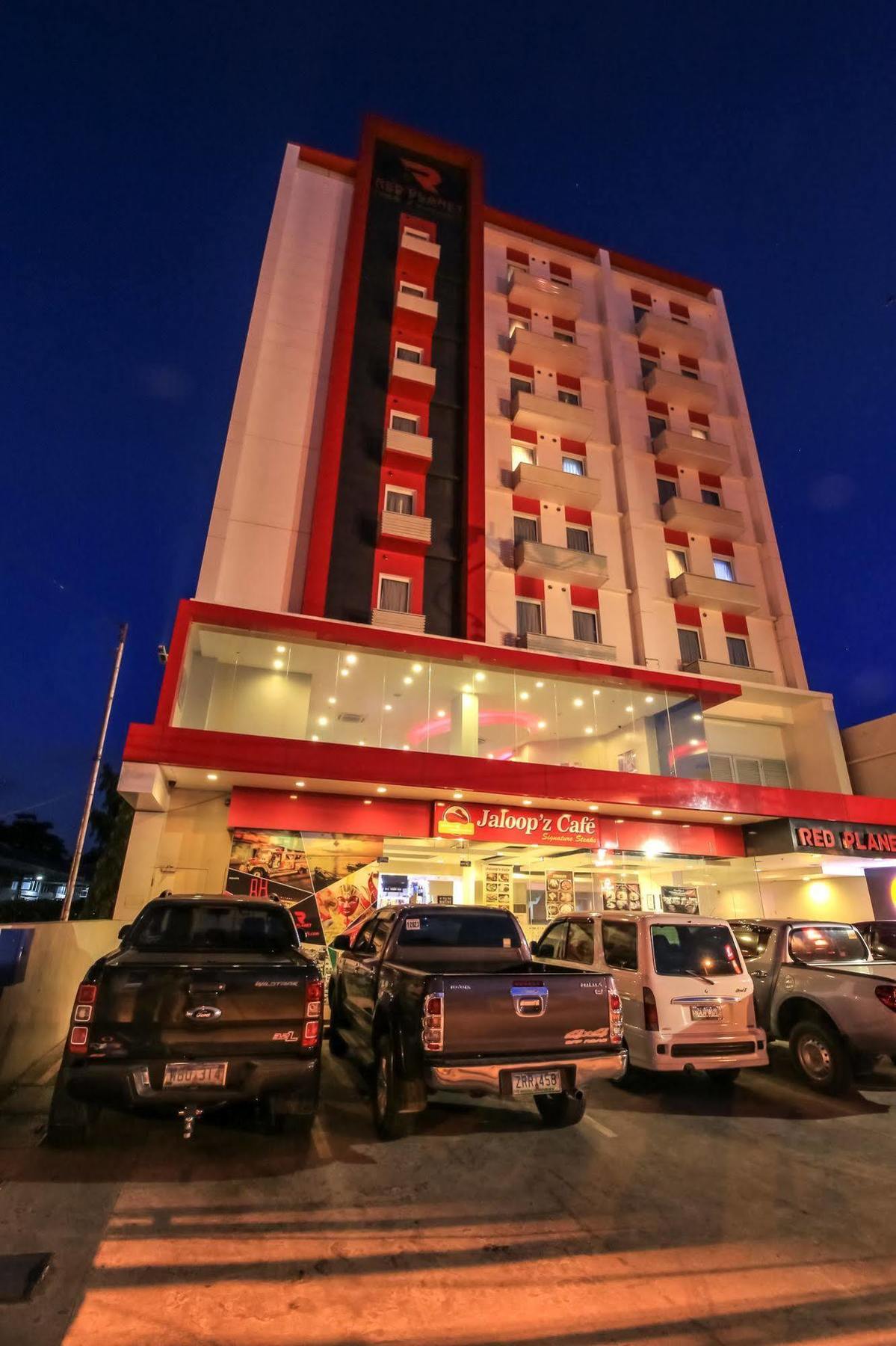 Red Planet Davao Hotell Eksteriør bilde